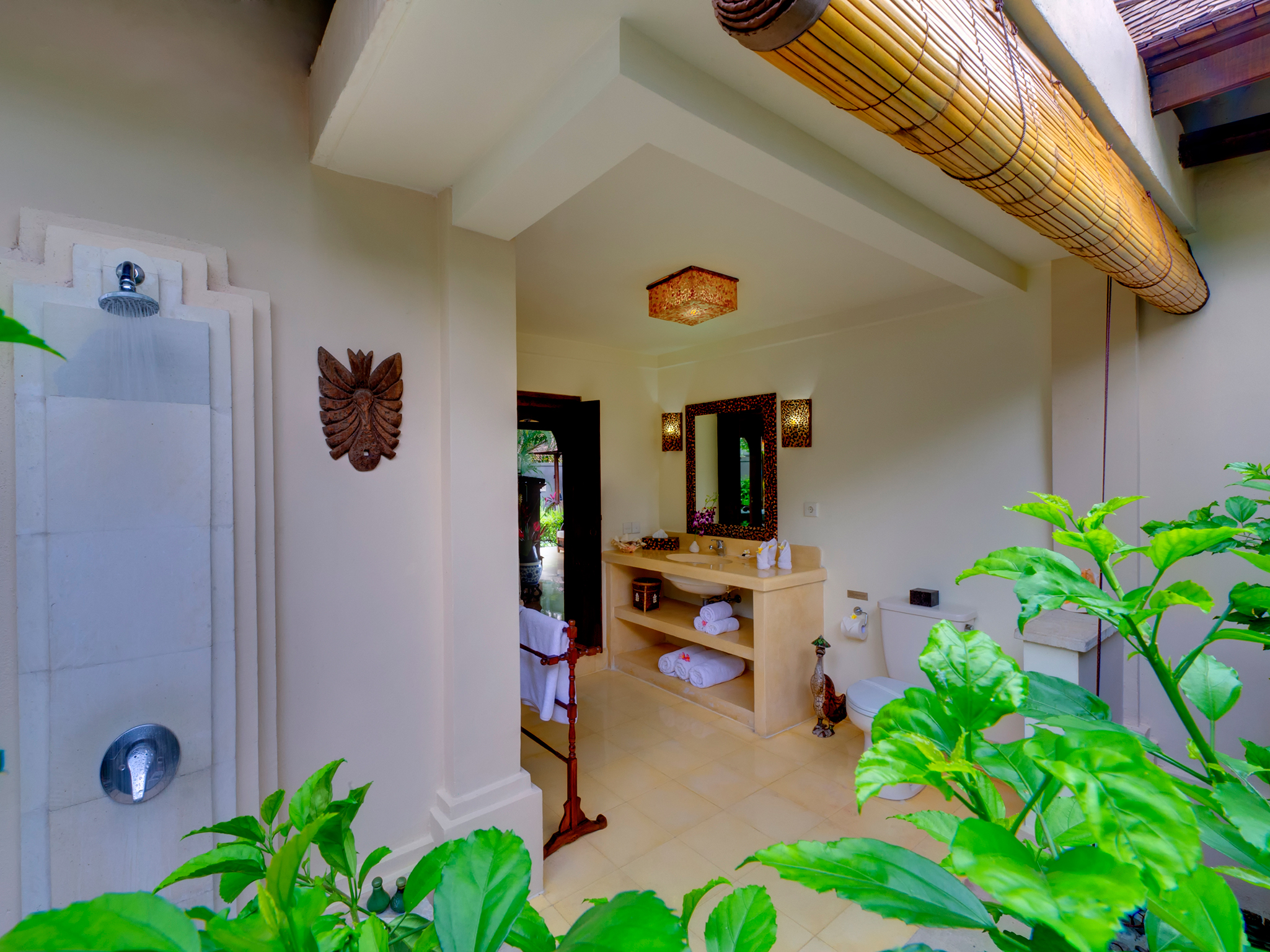 13. Villa Kedidi - Guest bathroom 3 - Villa Kedidi, Canggu, Bali